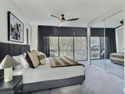 RAM, Alpine Getaways - Foster Accommodation 3