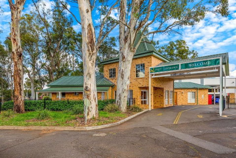 Quality Inn Penrith Sydney - Foster Accommodation 1