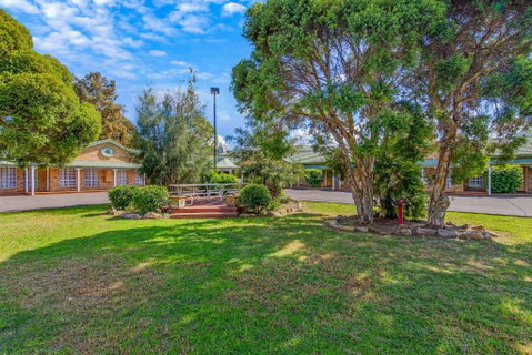 Quality Inn Penrith Sydney - Foster Accommodation 2