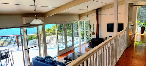 Potters Place Montville - Foster Accommodation 1