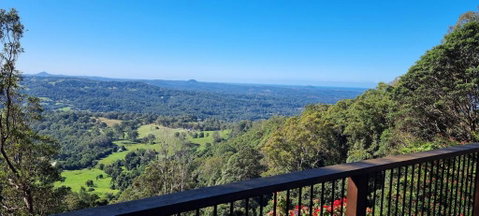 Potters Place Montville - Foster Accommodation 2