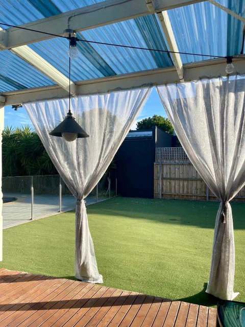 Prime Glen Huntly Beauty - 4BR Family Home W Pool - Foster Accommodation 0