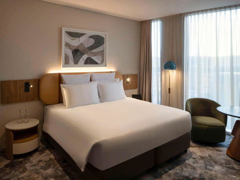 Pullman Sydney Penrith - Foster Accommodation 0