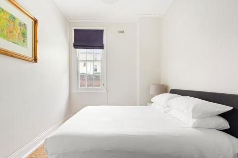 Quaint 3-Bed Heritage Home In The Heart Of Sydney - Foster Accommodation 2