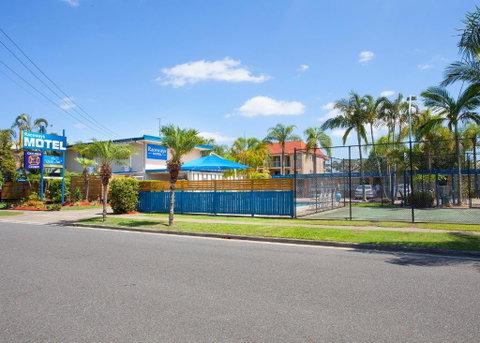Raceways Motel - Foster Accommodation 1