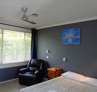 Aspley Sunset Motel - Foster Accommodation