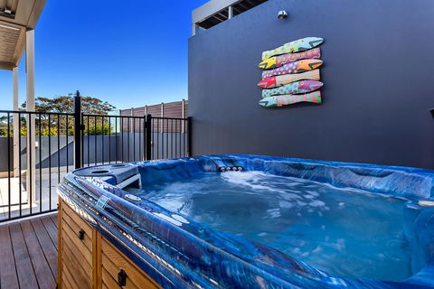 Aura Unit 10 - Shoal Bay - Foster Accommodation 0