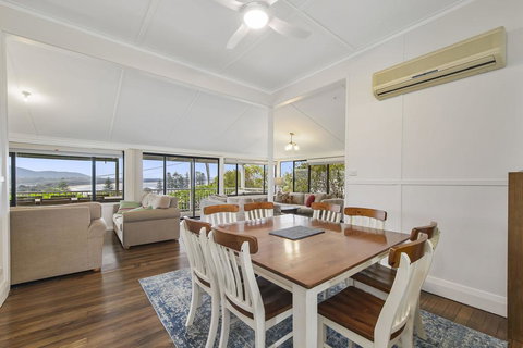 Aurelia, 14 Stewart Street - Foster Accommodation 2