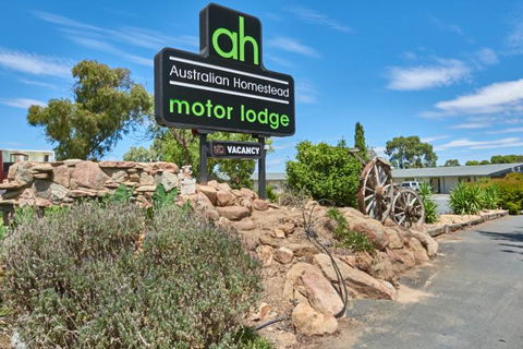 Australian Homestead Motor Lodge - Foster Accommodation 0
