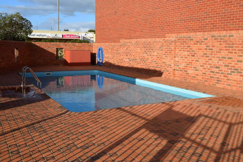 Australian Settlers Motor Inn - Foster Accommodation 2