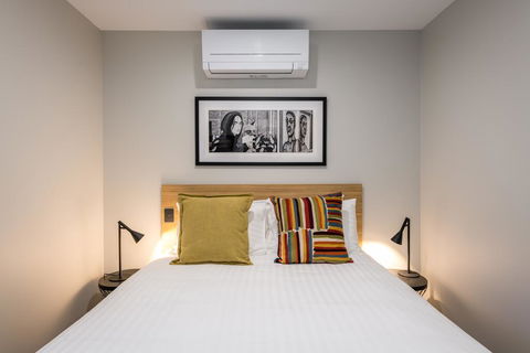 AVENUE MOTEL APARTMENTS - Foster Accommodation 2