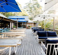 Avoca Beach Hotel - Foster Accommodation
