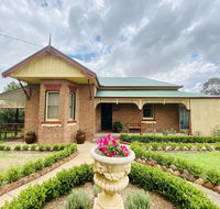 Avoca House - Circa 1900 Gorgeous Federation Home - Foster Accommodation