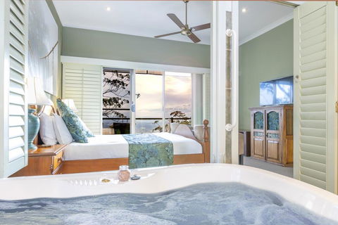 Avocado Sunset Bed & Breakfast - Foster Accommodation 0