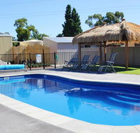 Avondel Caravan Park - Foster Accommodation