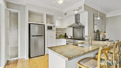 Awaba Aquatic - Footsteps To Balmoral Beach - Foster Accommodation 2