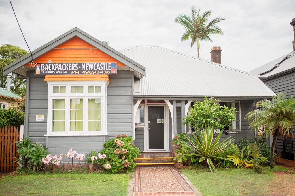 Hamilton East NSW Foster Accommodation