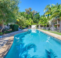 Baden 70 - Rainbow Shores Ground Floor Air Con Overlooking lap pool - Foster Accommodation