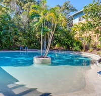 Baden 74 - Rainbow Shores Top Floor Air conditioned Unit Walk To Beach - Foster Accommodation