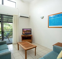 Baden 86 - Rainbow Shores Walk To Beach Top Floor Air conditioned Unit - Foster Accommodation