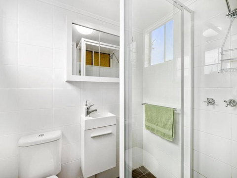 Bailey House - Foster Accommodation 2