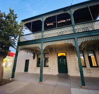 Balcony Level - Heygarth House - Port of Echuca Townhouse - Foster Accommodation