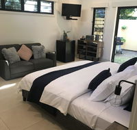Bali inspired hideaway with Tropical villa  Plunge Pool - Foster Accommodation