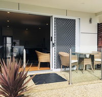 Balmoral Apartment Binalong Bay - Foster Accommodation