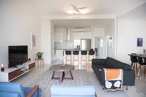 Banksia Villa - Foster Accommodation 3