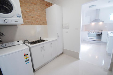 Banna Suites Apartments - Foster Accommodation 1