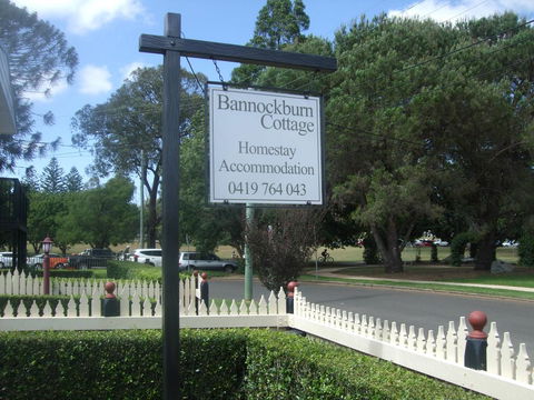 Bannockburn Cottage - Foster Accommodation 1
