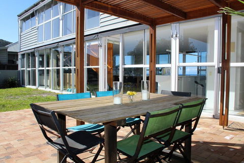 BARANBALEE - WEEKLY ONLY - Foster Accommodation 0