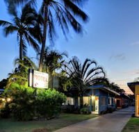 Bargara Gardens Boutique Villas - Foster Accommodation