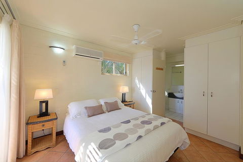 Bargara Shoreline Apartments - Foster Accommodation 2