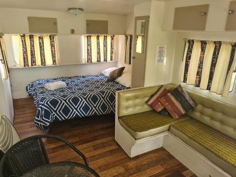 Bateman Bay Holiday Park & Batemans Bay YHA - Foster Accommodation 0