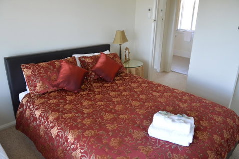 Bathurst Goldfields Residence - Foster Accommodation 2