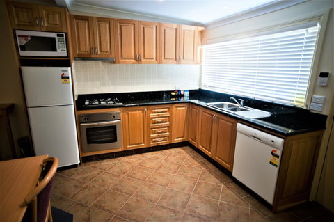 Bathurst Heritage Motor Inn - Foster Accommodation 1