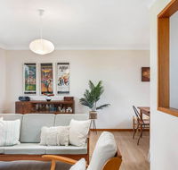 Beach Breeze - Foster Accommodation