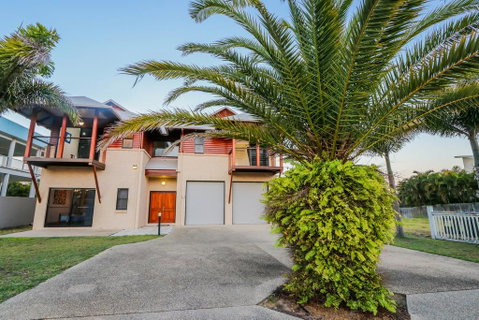 Beach Fansea - Foster Accommodation 1