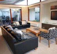 Beach Haven - Foster Accommodation