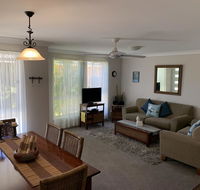 Beach Haven Villa - Foster Accommodation