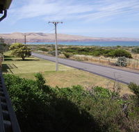 Beach House at Silver Sands - Foster Accommodation