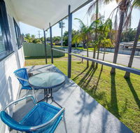Beach House on James Patterson - Foster Accommodation