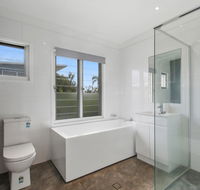BEACH HOUSE ON PEARL - Foster Accommodation