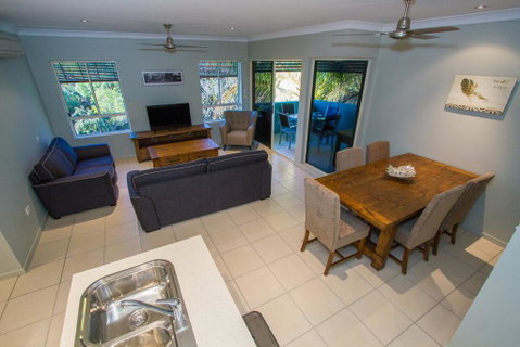 Beach Pad 2 - Foster Accommodation 2