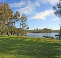 Beach Shack on the Lagoon - Foster Accommodation