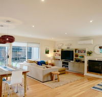 Beachcomber - Foster Accommodation