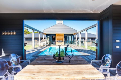 Red Hill Ridgeview Luxury Retreat - Foster Accommodation 2
