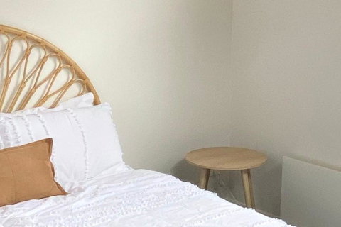 Redbank - Foster Accommodation 1