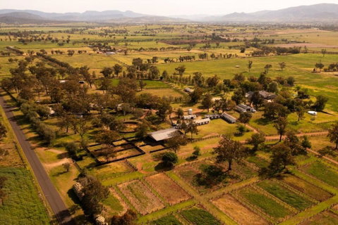Redbank Estate - Luxury In Scone - Foster Accommodation 2